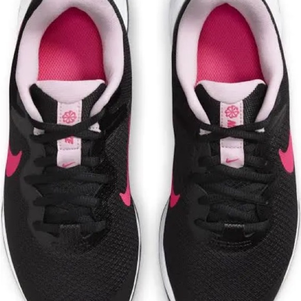Nike Black and Pink Athletic Shoes with Breathable Mesh - Picture 7 of 9